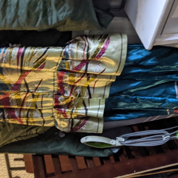 Dress - Picture 4 of 4